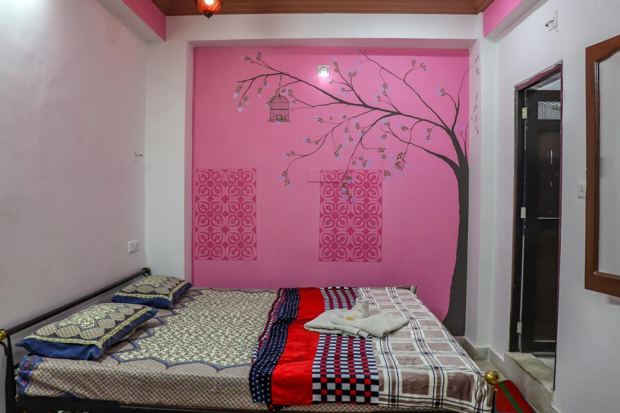 Black Pepper Home Stay Udaipur Luaran gambar