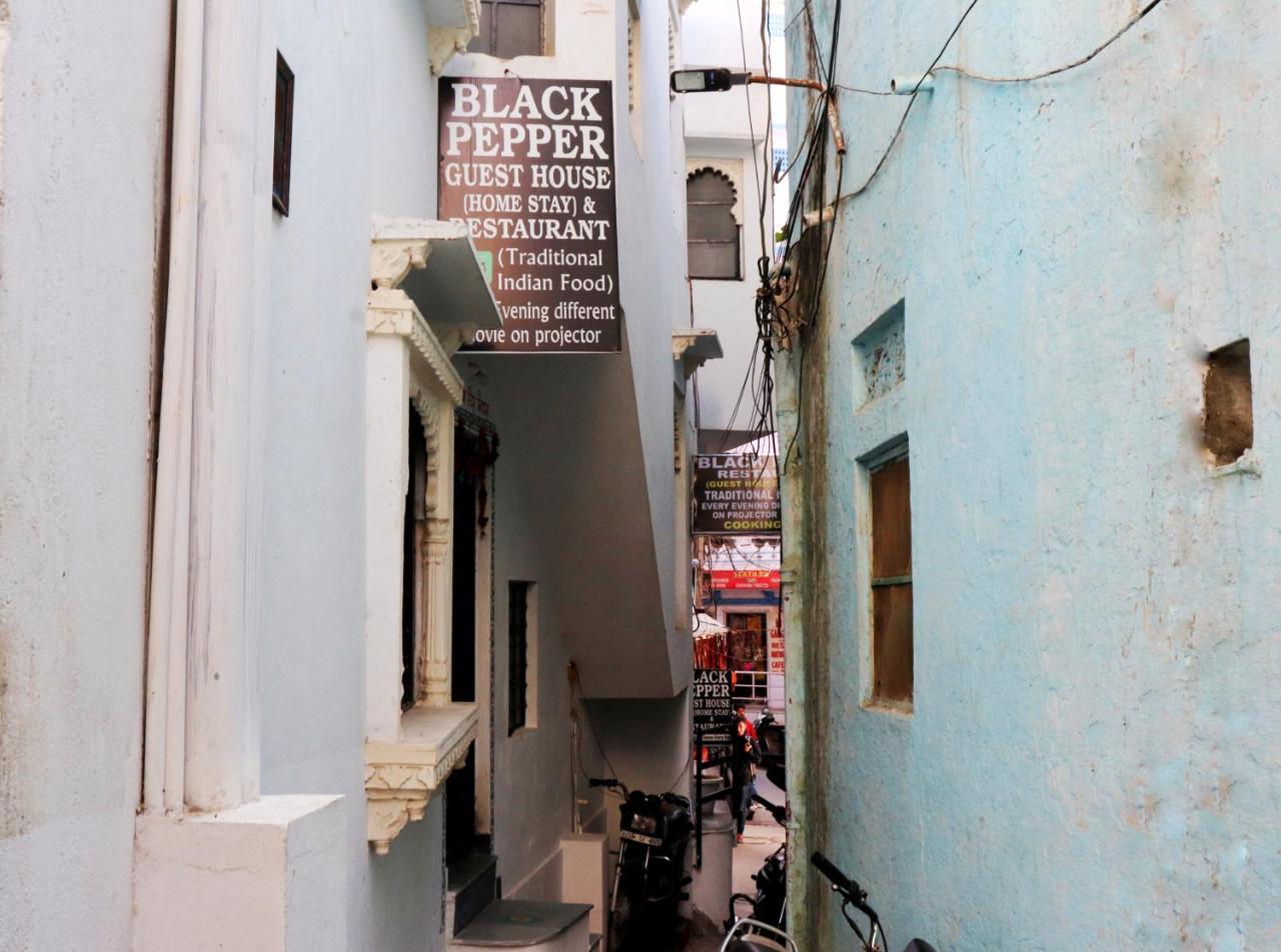 Black Pepper Home Stay Udaipur Luaran gambar